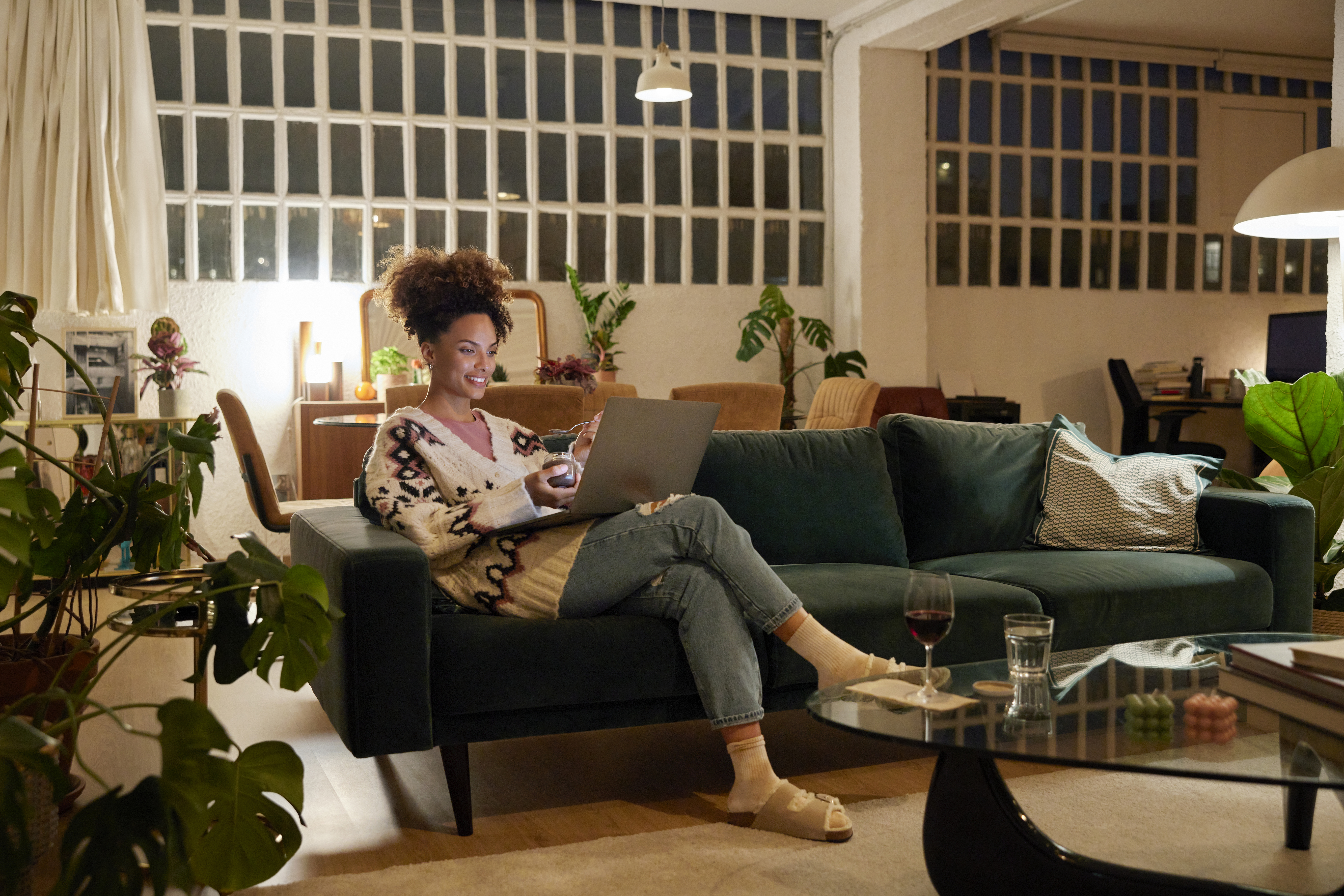 What is the average electric bill for an apartment in Texas?
