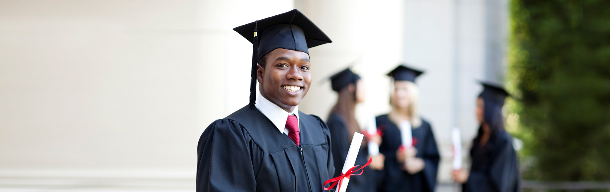 Scholarships and recognitions offered by Reliant
