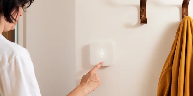 Your complete guide to vacation smart energy savings
