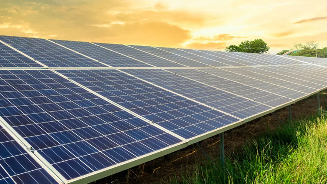 Make an impact with 100% Solar

