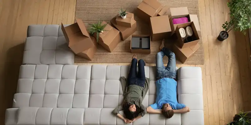 Moving? Enroll now and get up to $1,000 in bill credits
